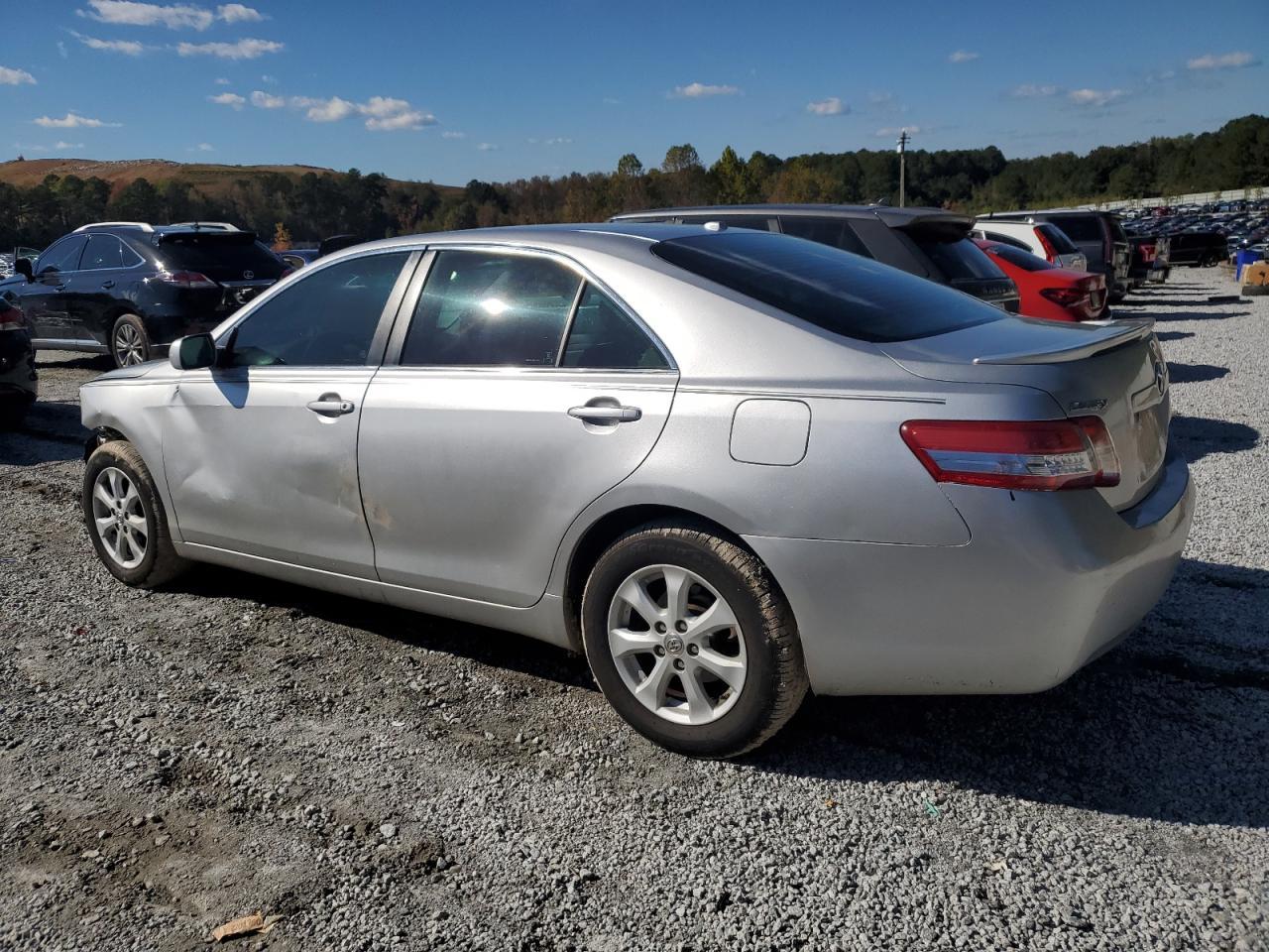 2011 TOYOTA CAMRY