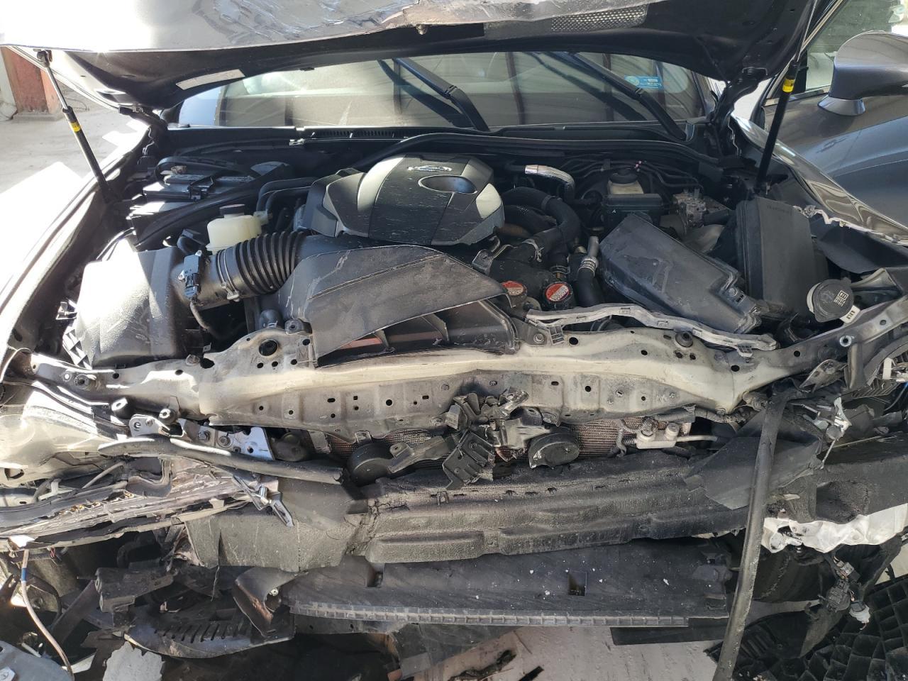 2016 LEXUS IS 200t
