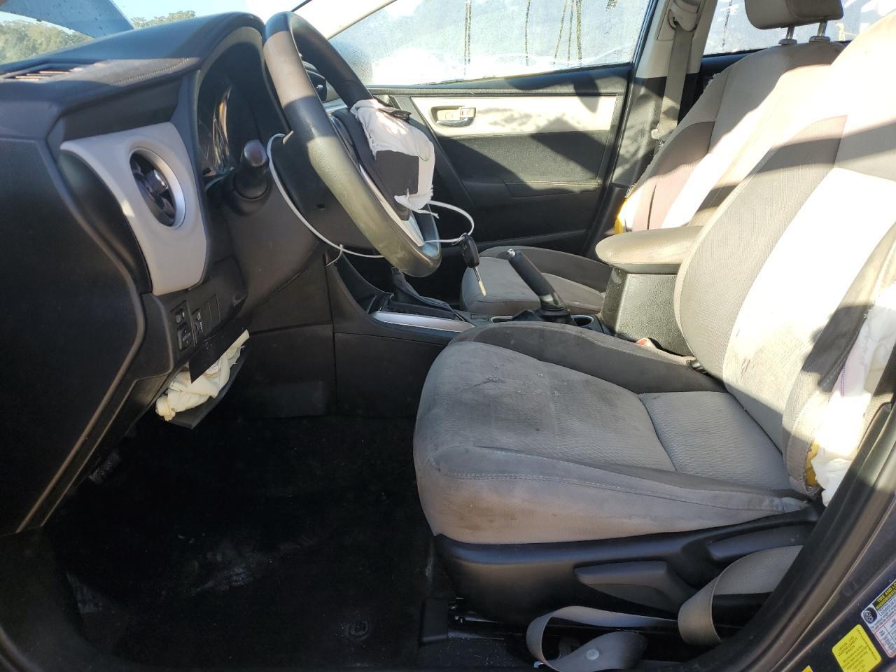 2017 TOYOTA COROLLA