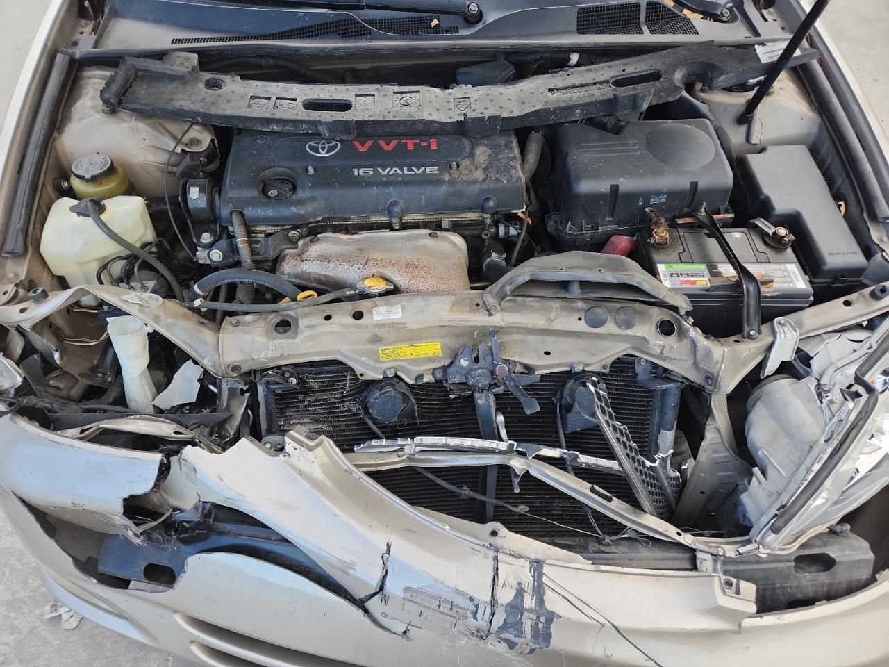 2004 TOYOTA CAMRY