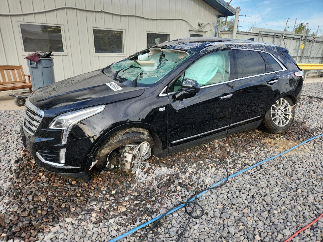 2017 CADILLAC XT5