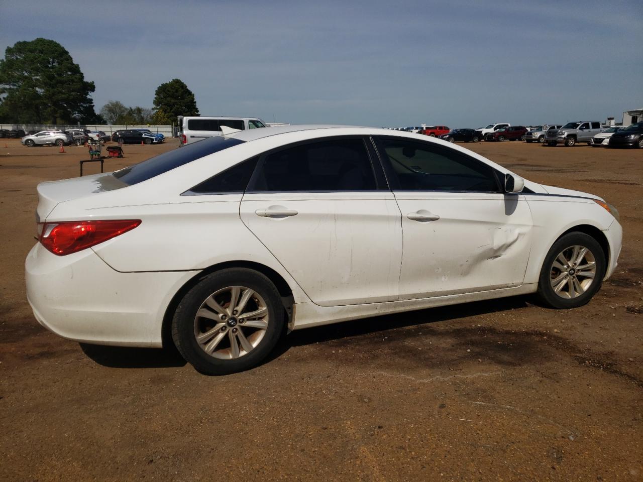 2013 HYUNDAI SONATA