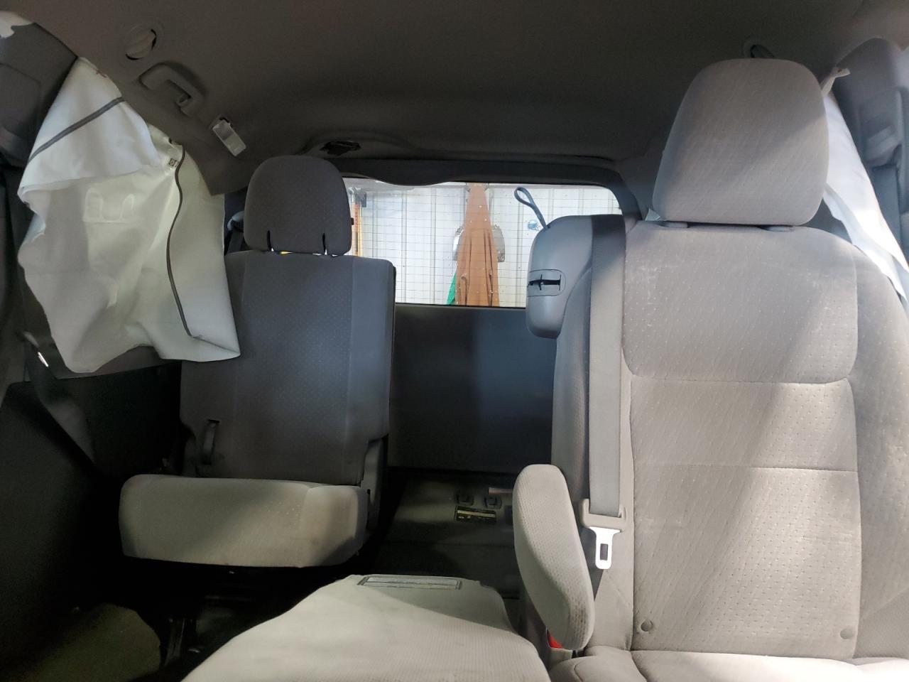 2015 TOYOTA SIENNA