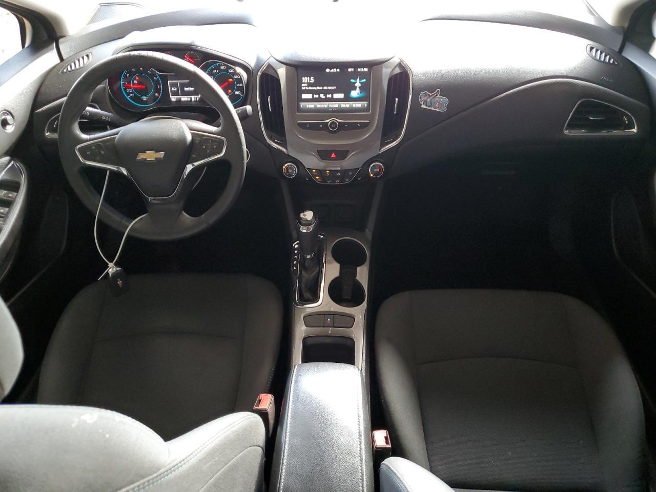 2017 CHEVROLET CRUZE