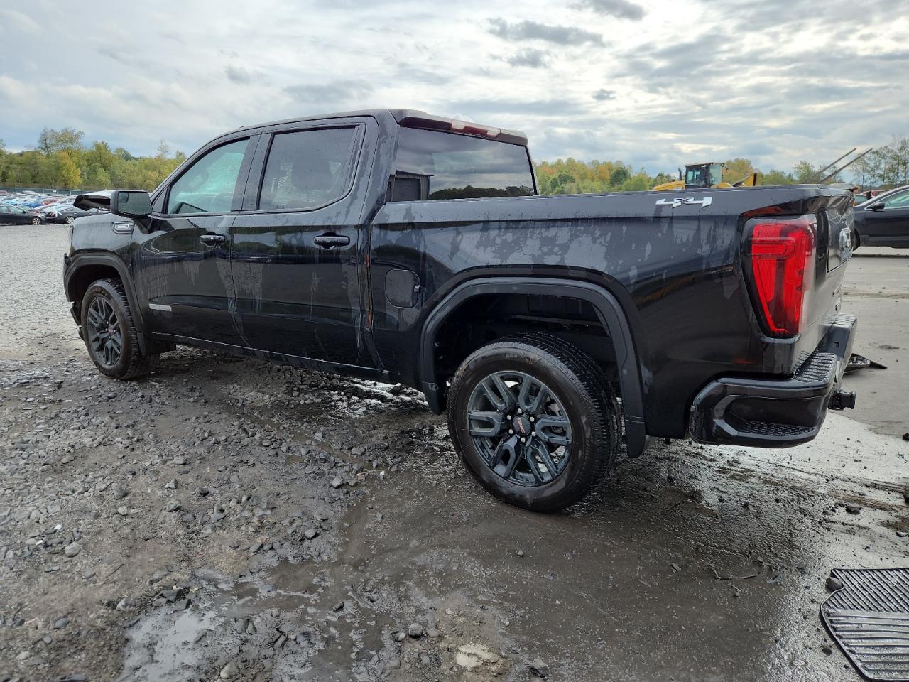 2025 GMC Sierra