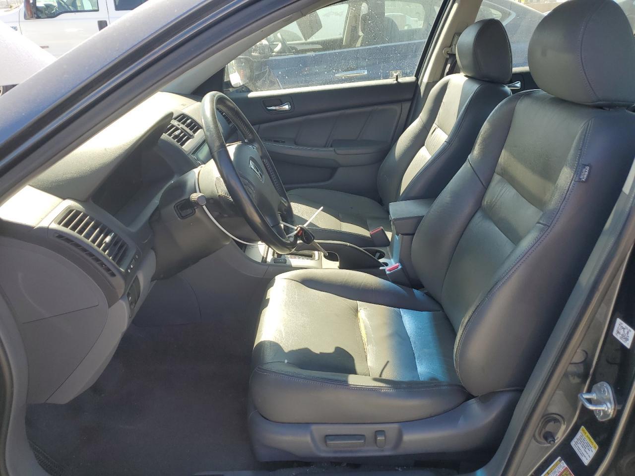 2004 HONDA ACCORD
