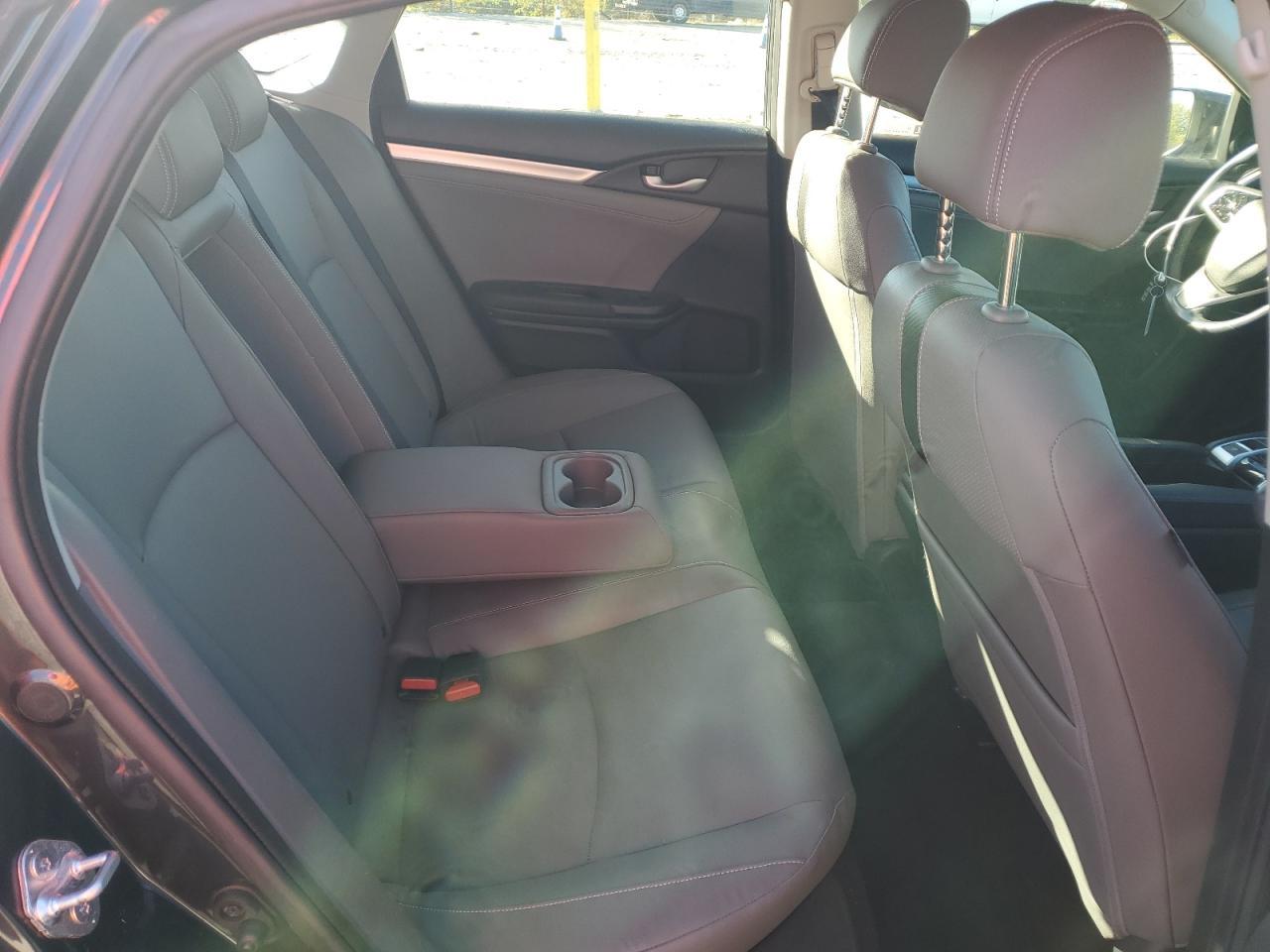 2018 HONDA CIVIC