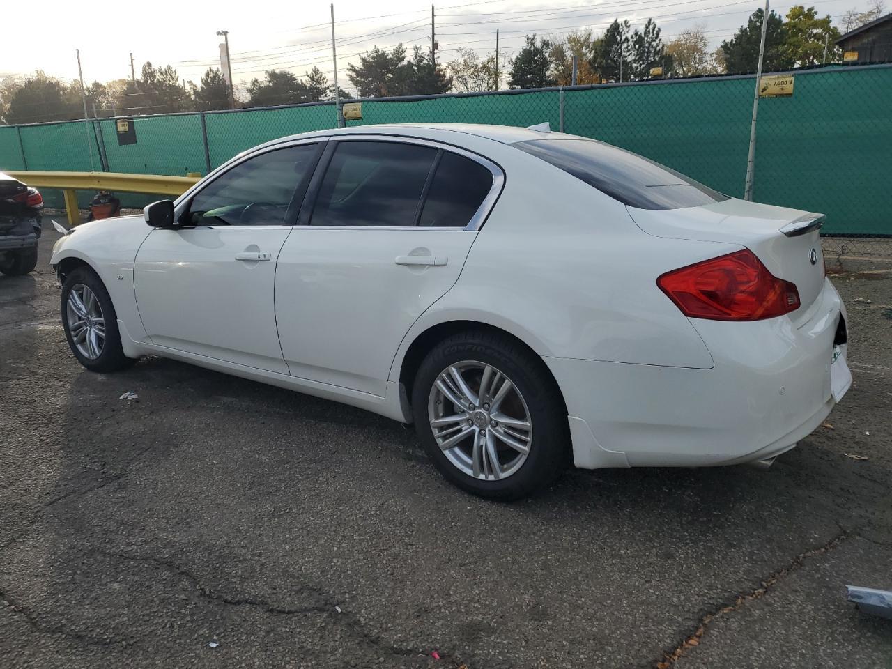 2013 INFINITI G37