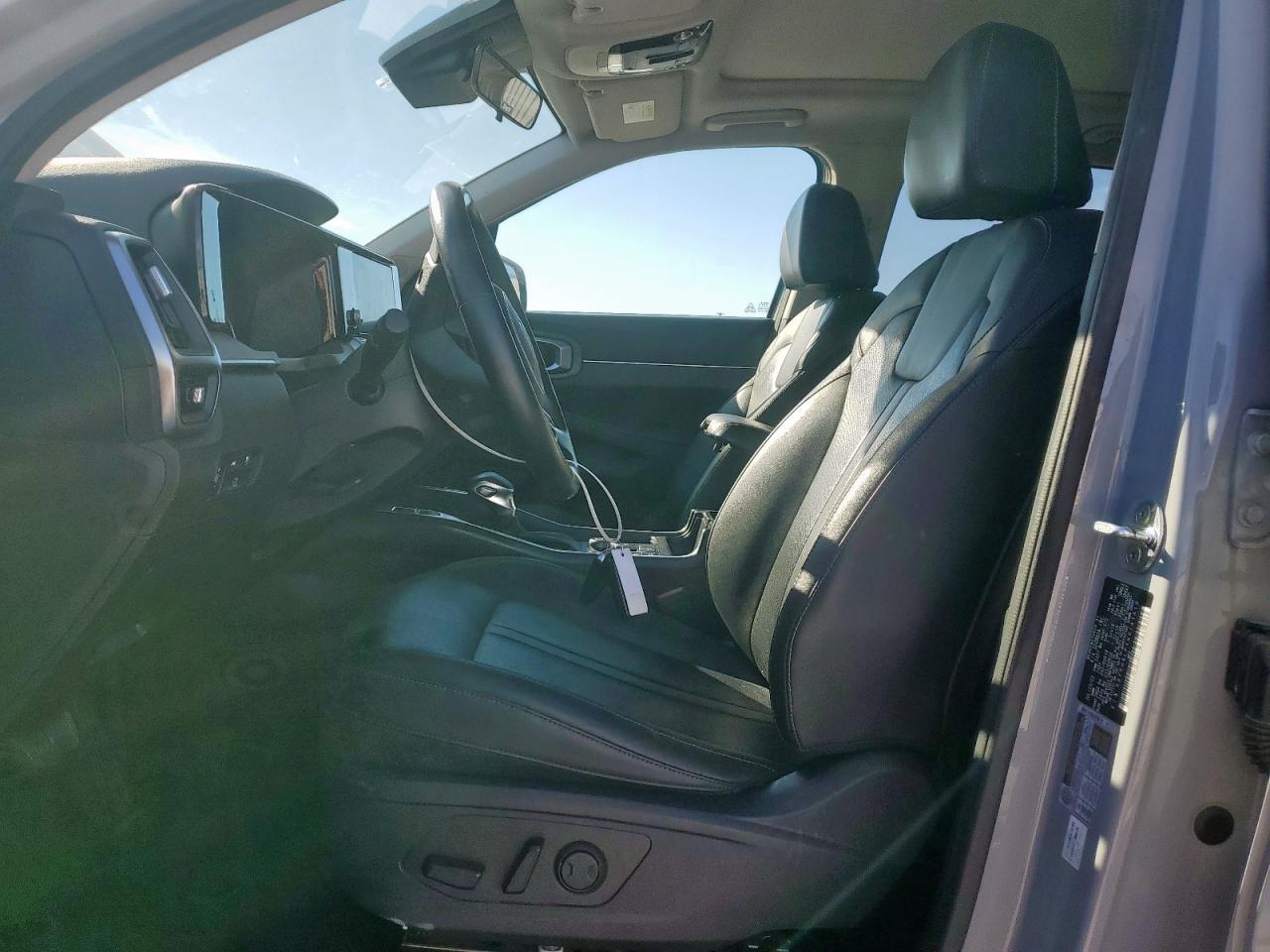2022 KIA SORENTO
