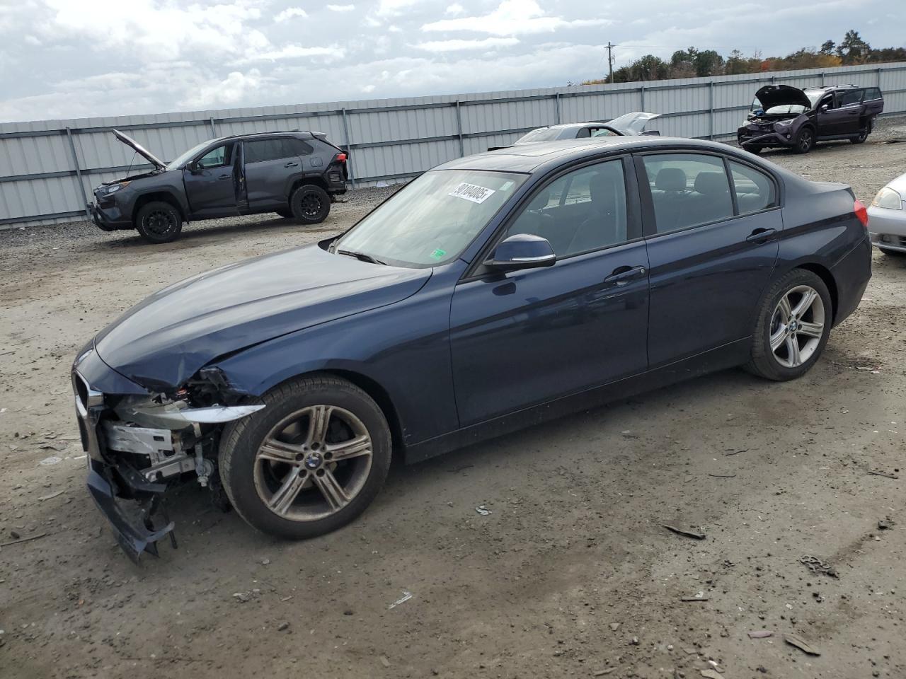 2013 BMW 3 SERIES