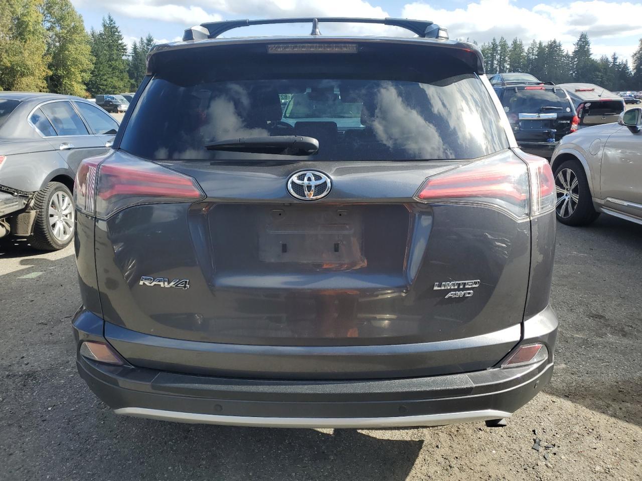 2016 TOYOTA RAV4