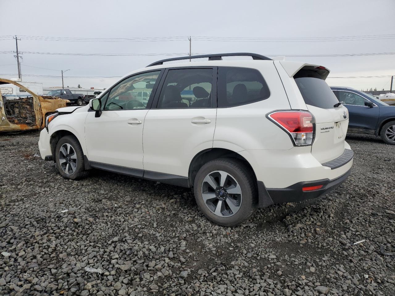2018 SUBARU FORESTER