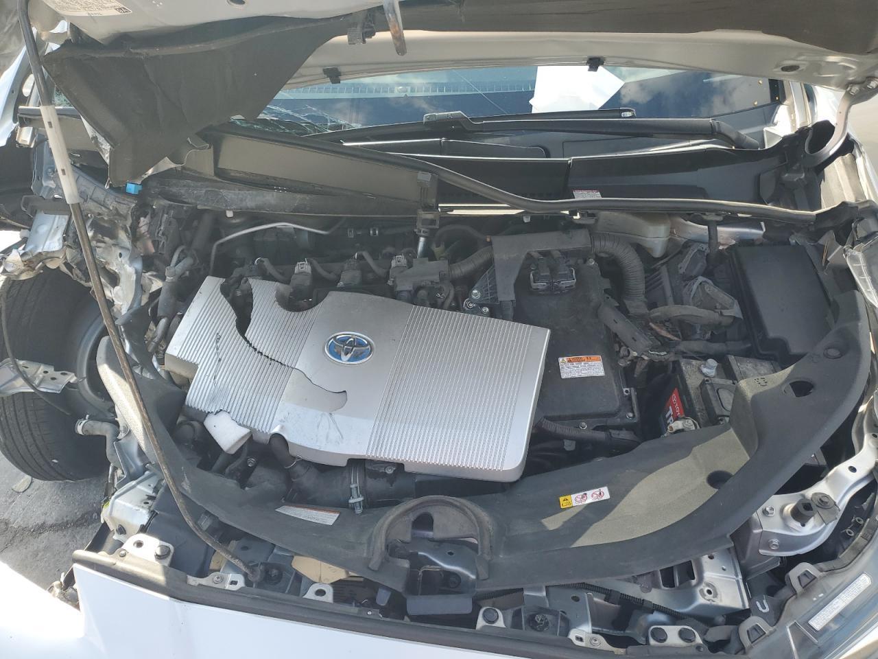 2020 TOYOTA PRIUS