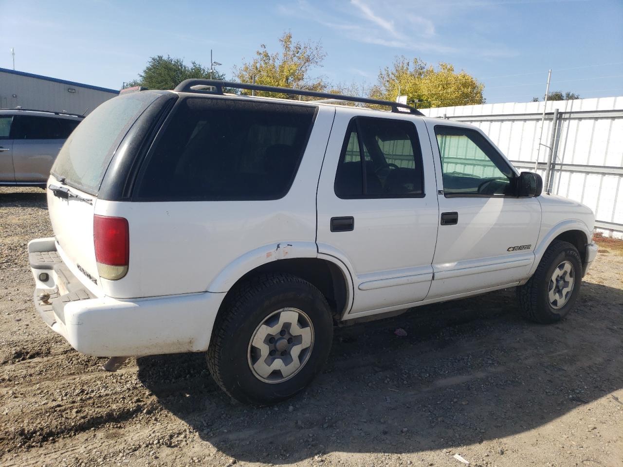 2003 CHEVROLET BLAZER