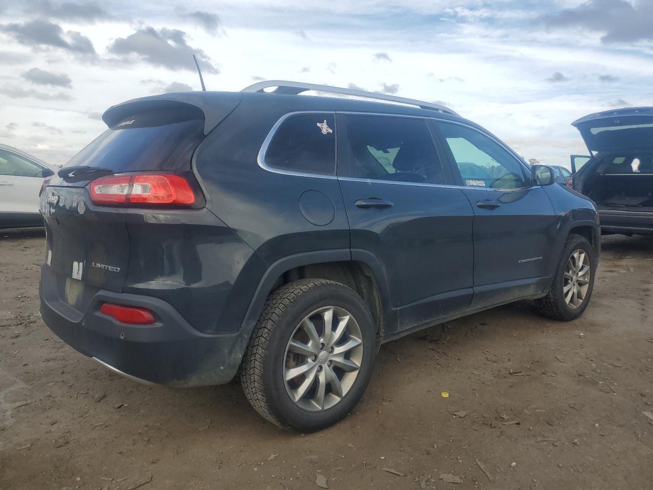 2018 JEEP CHEROKEE
