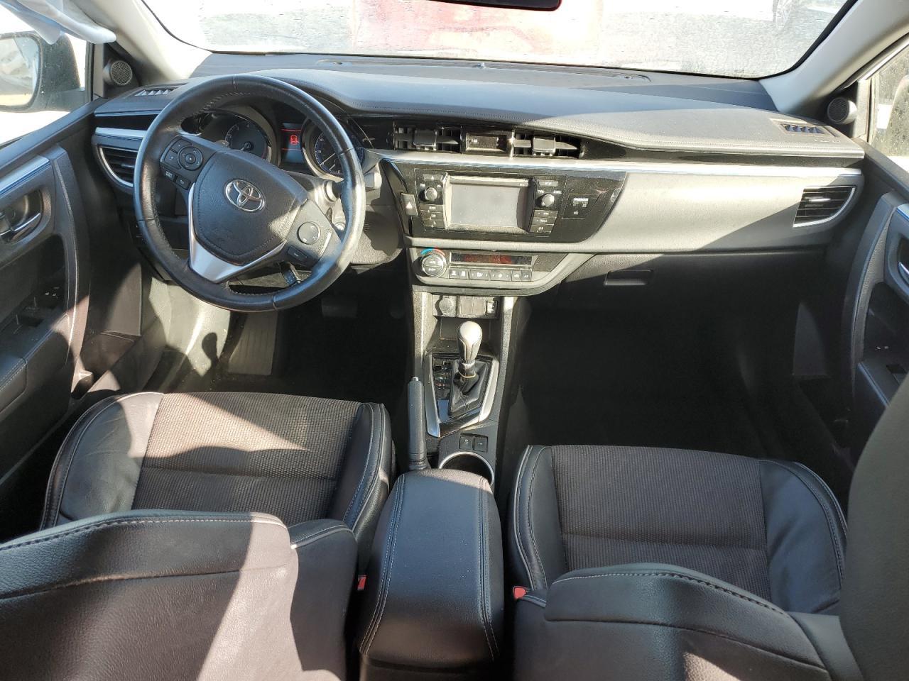2015 TOYOTA COROLLA