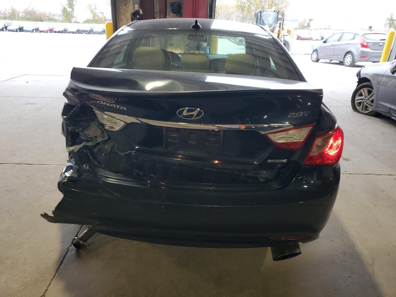 2013 HYUNDAI SONATA