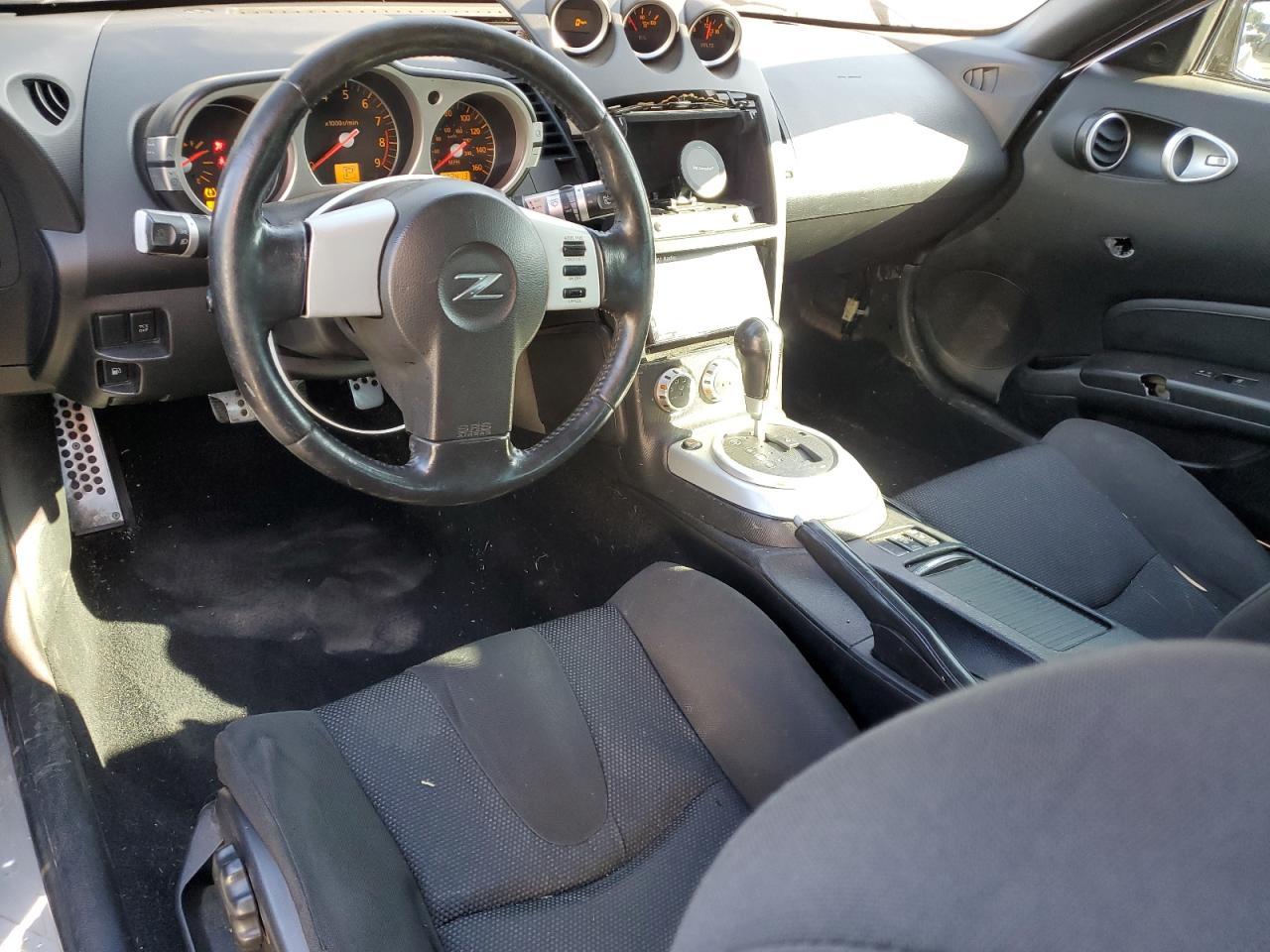 2007 NISSAN Z