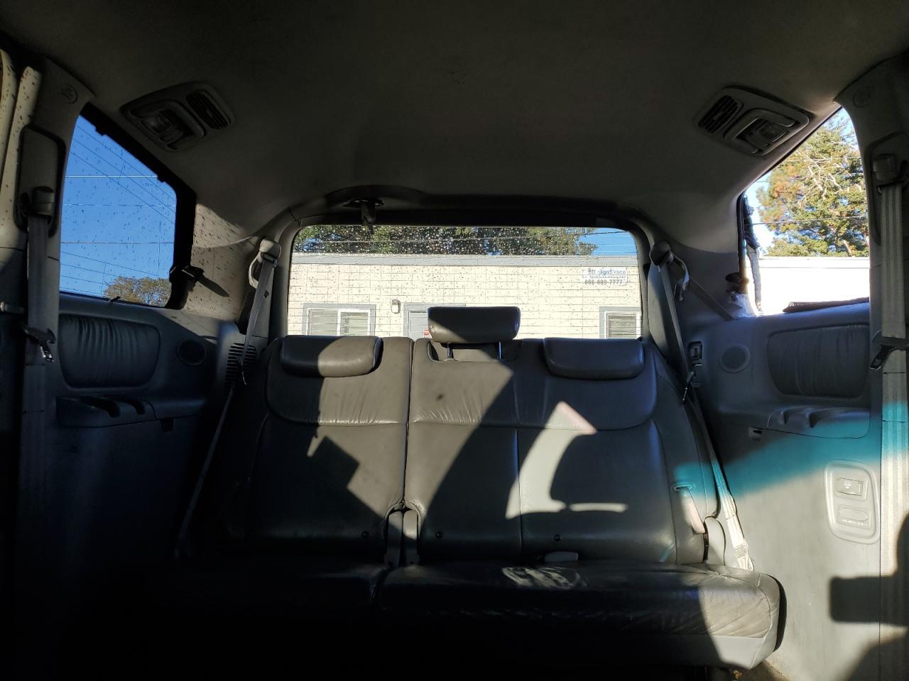 2006 TOYOTA SIENNA