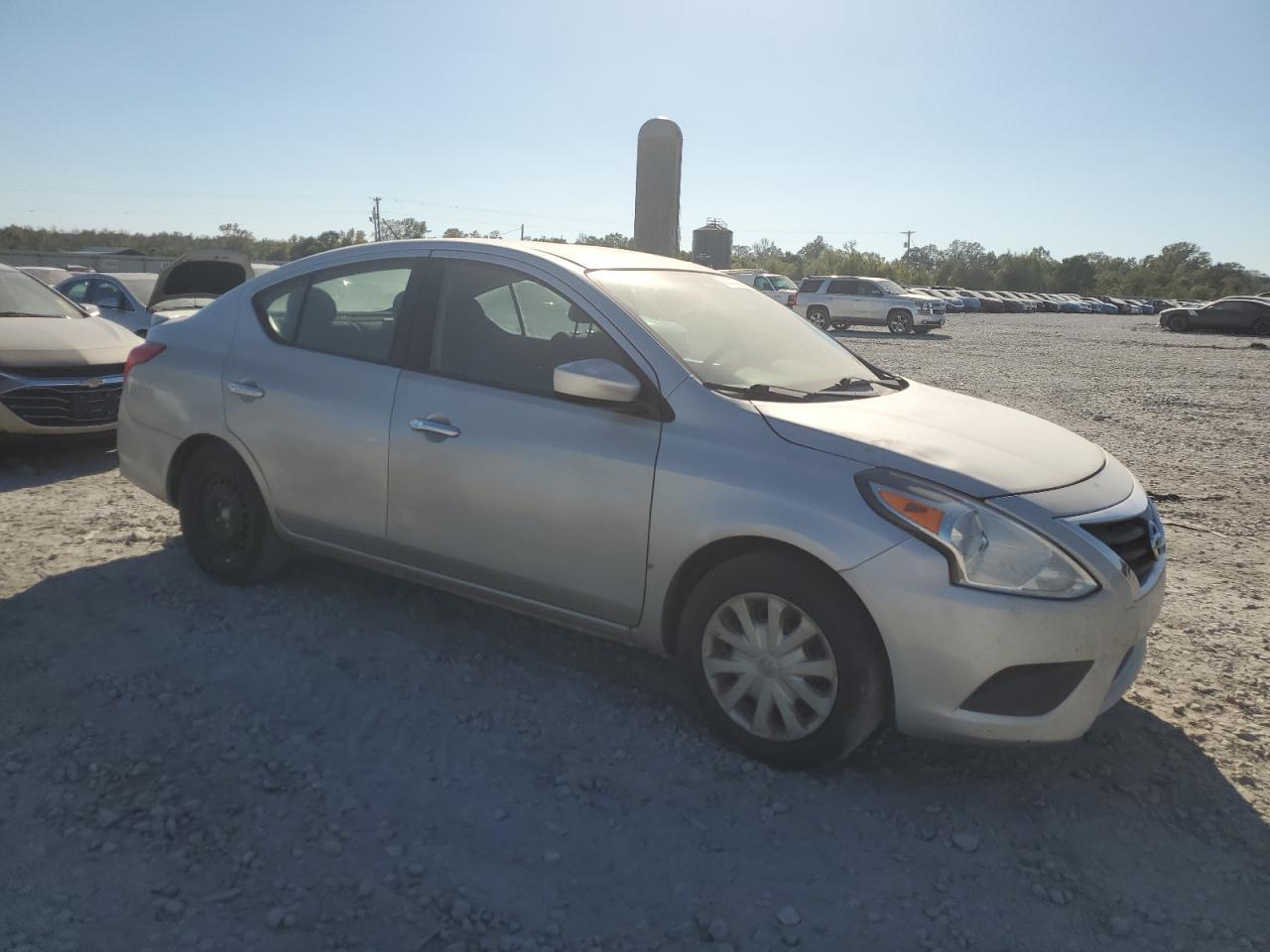 2018 NISSAN VERSA