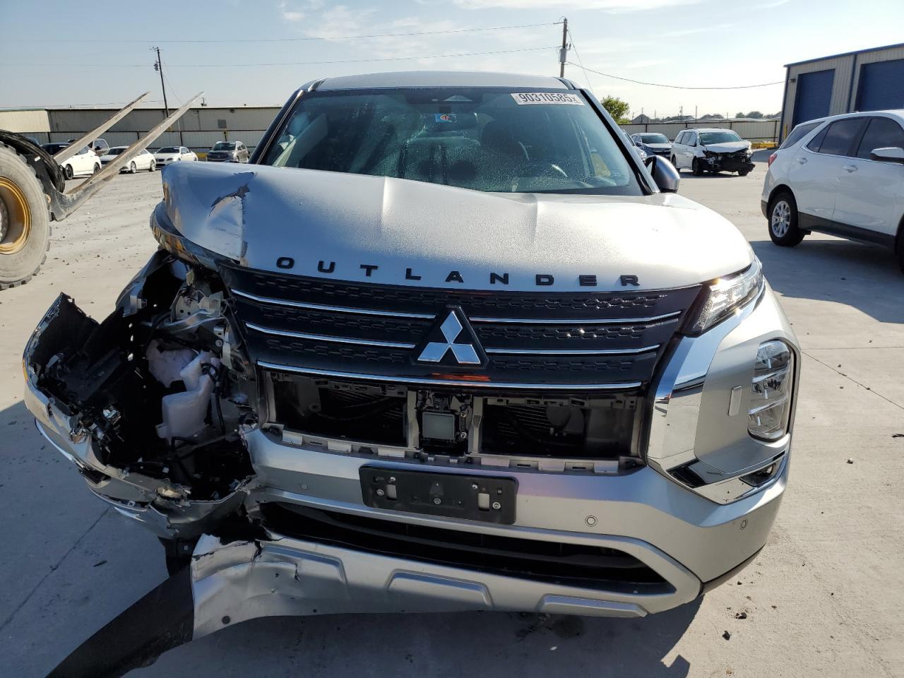 2022 MITSUBISHI outlander