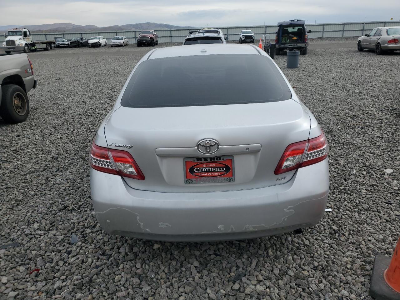 2011 TOYOTA CAMRY