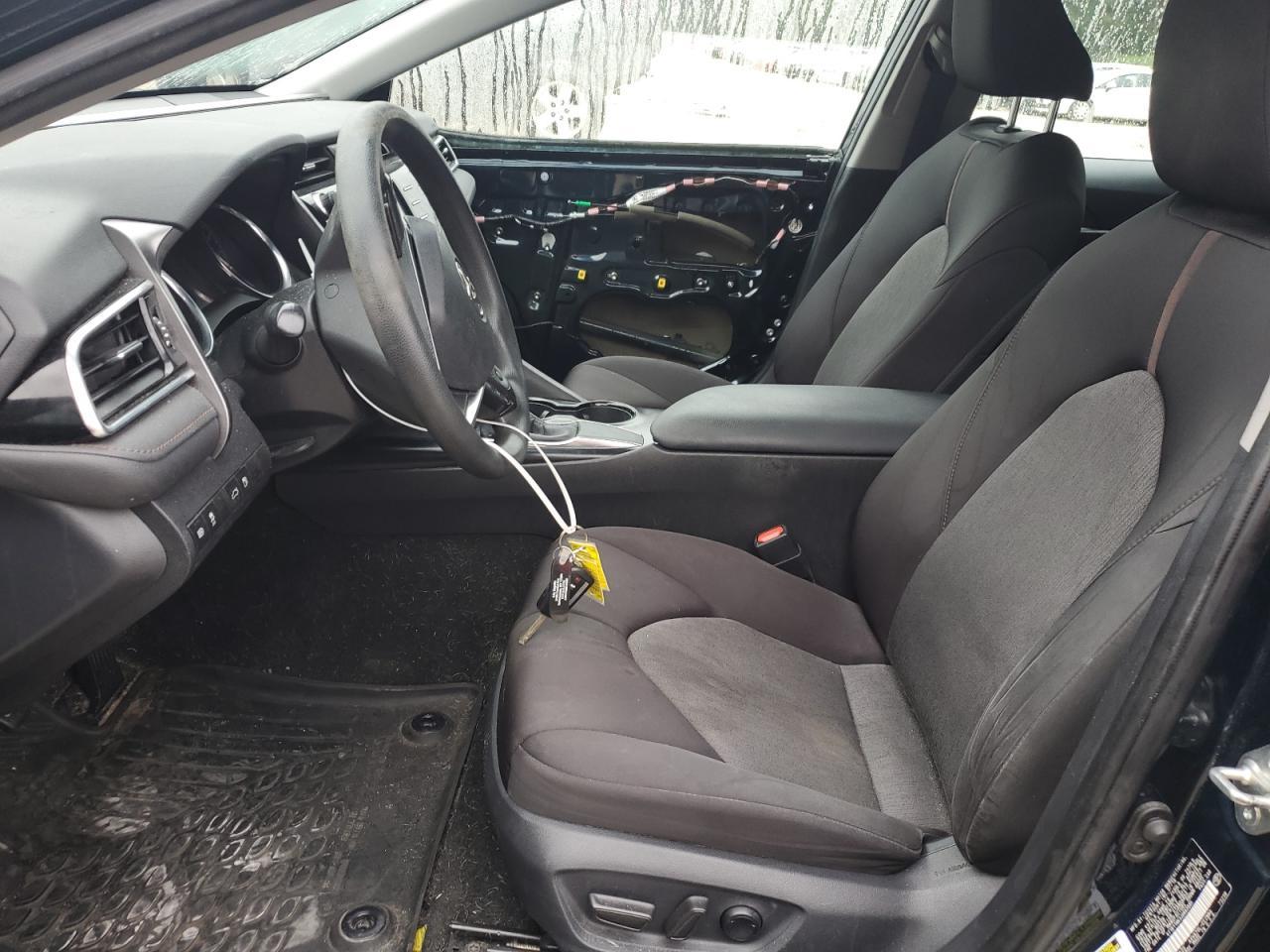 2018 TOYOTA CAMRY