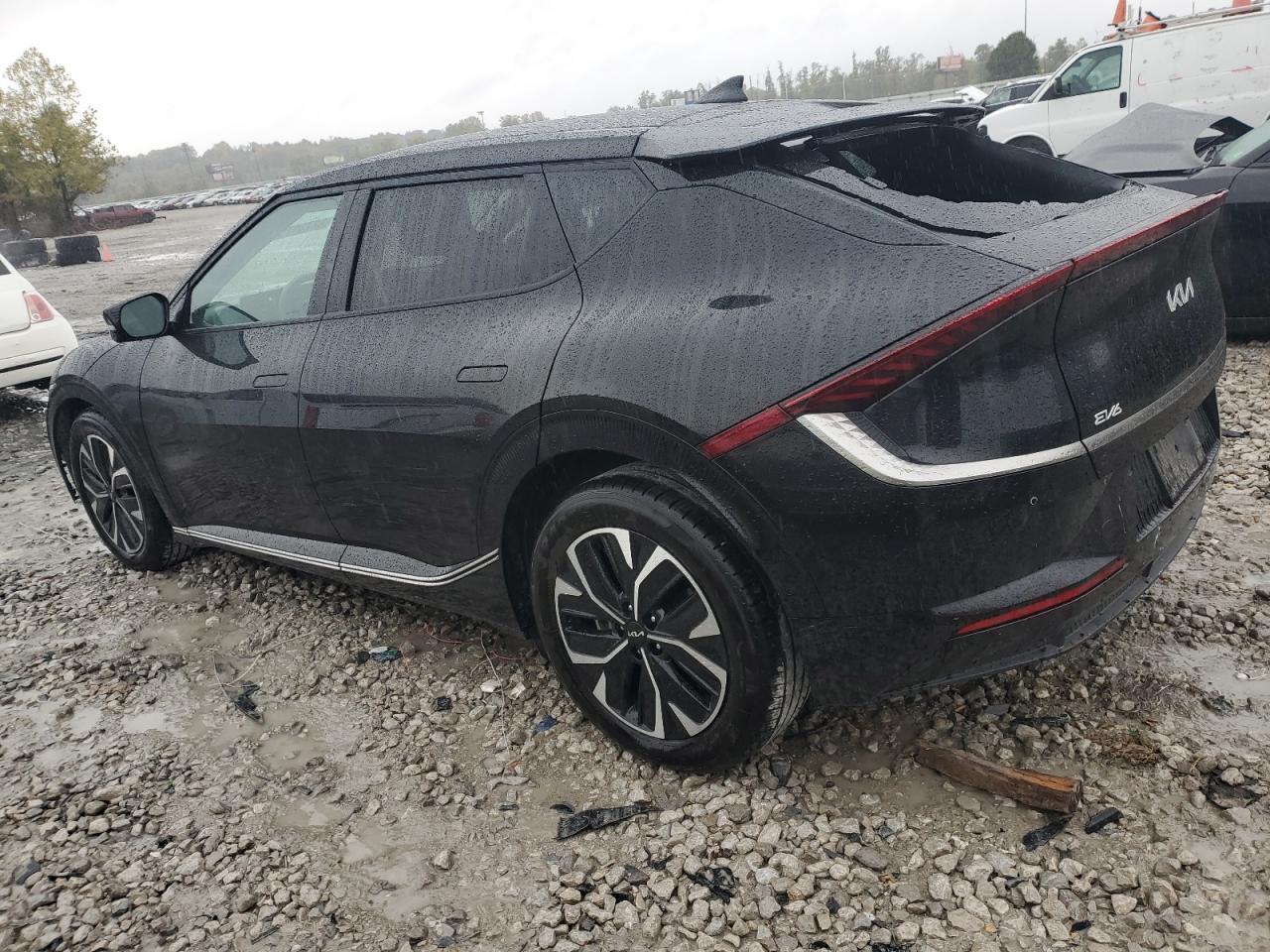 2022 KIA EV6