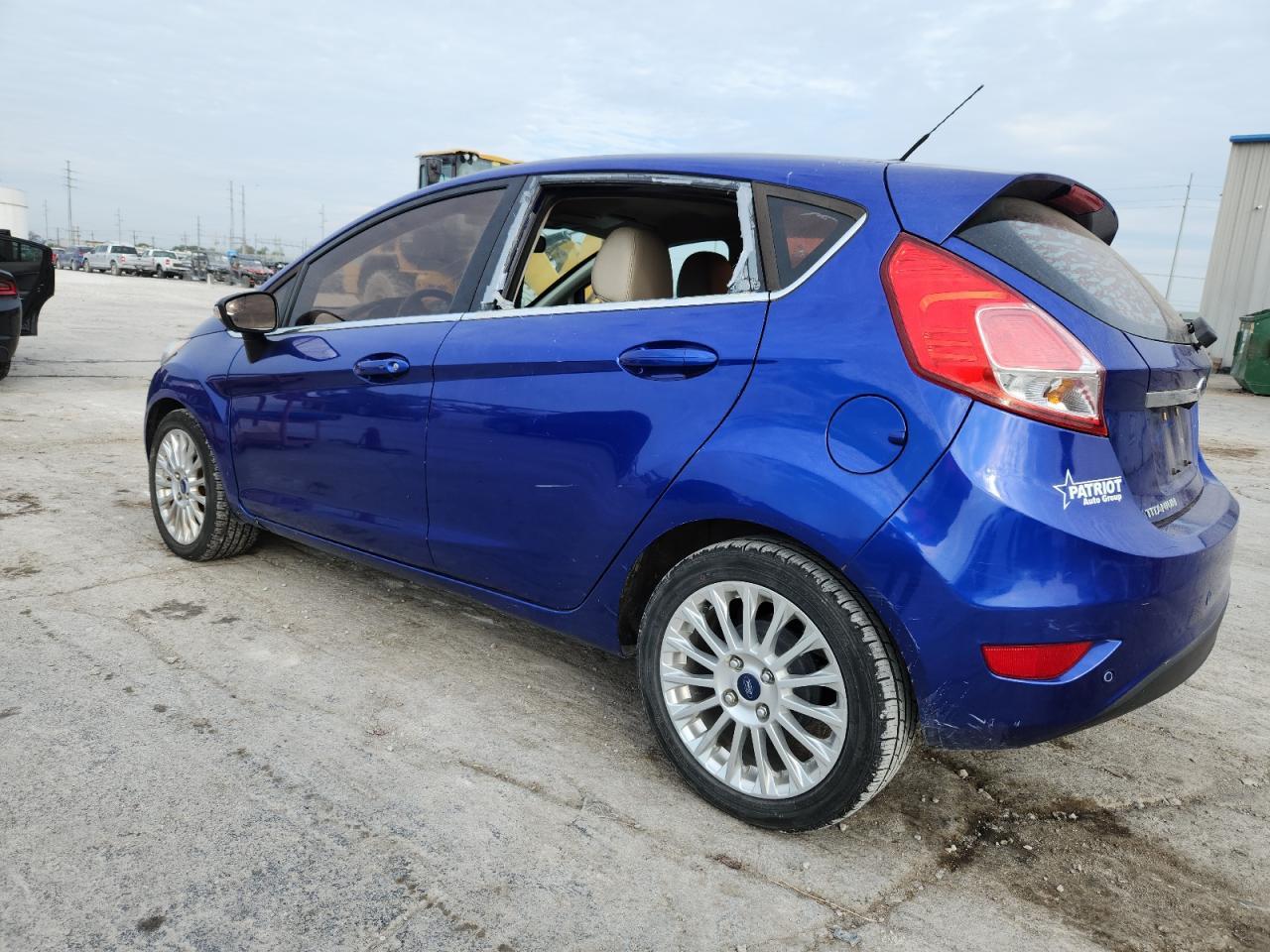 2014 FORD Fiesta