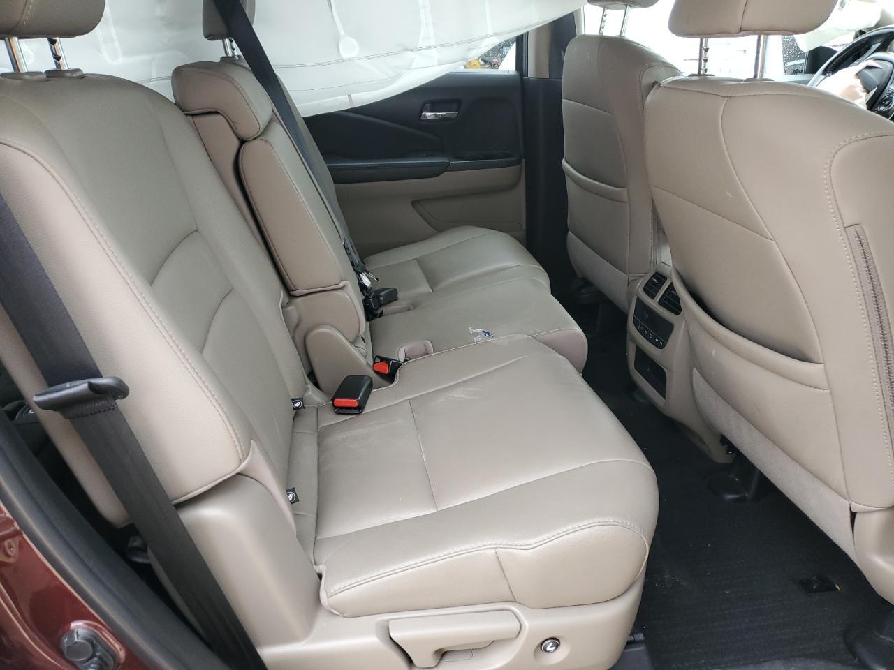 2017 HONDA PILOT