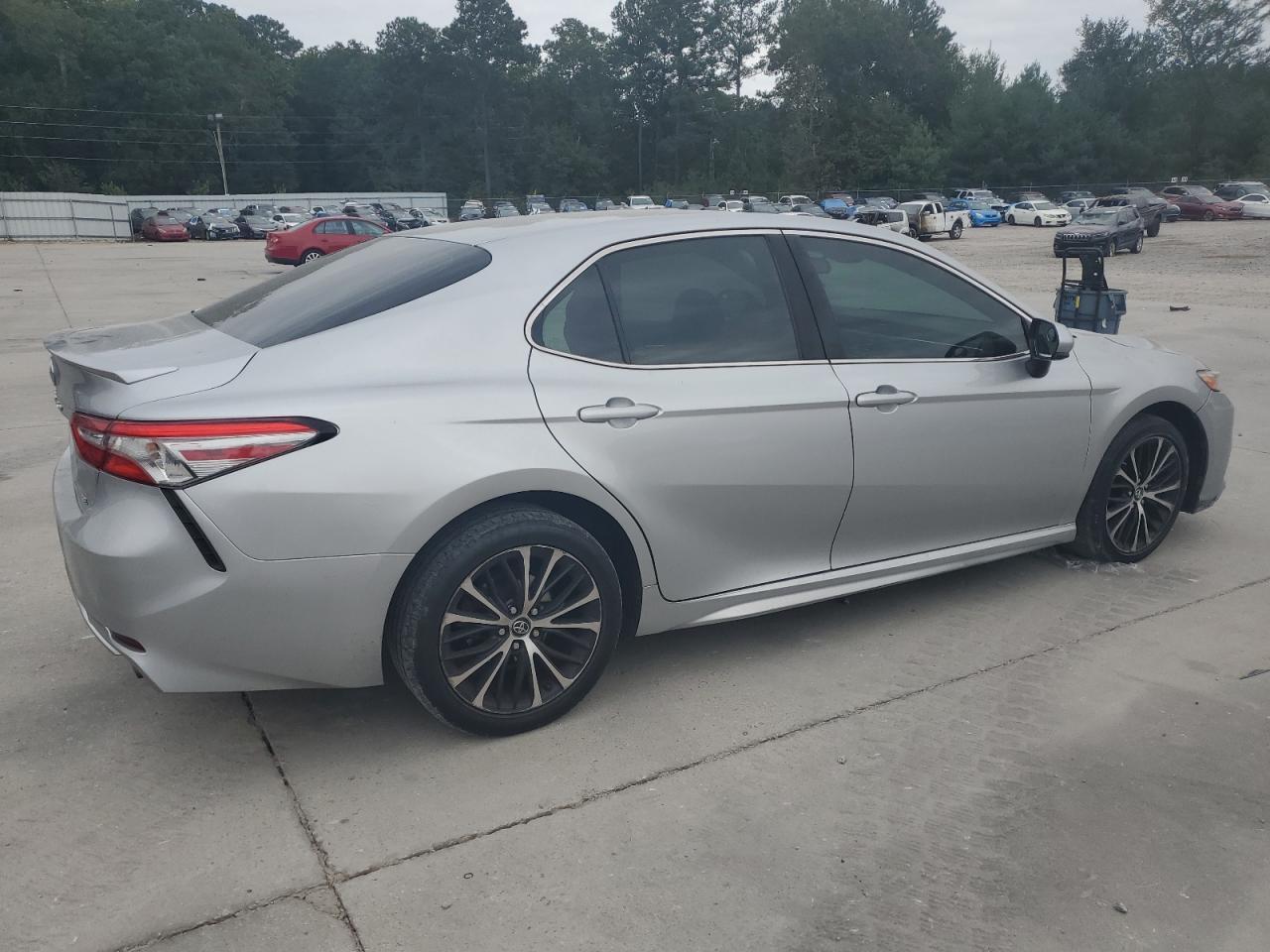 2018 TOYOTA CAMRY