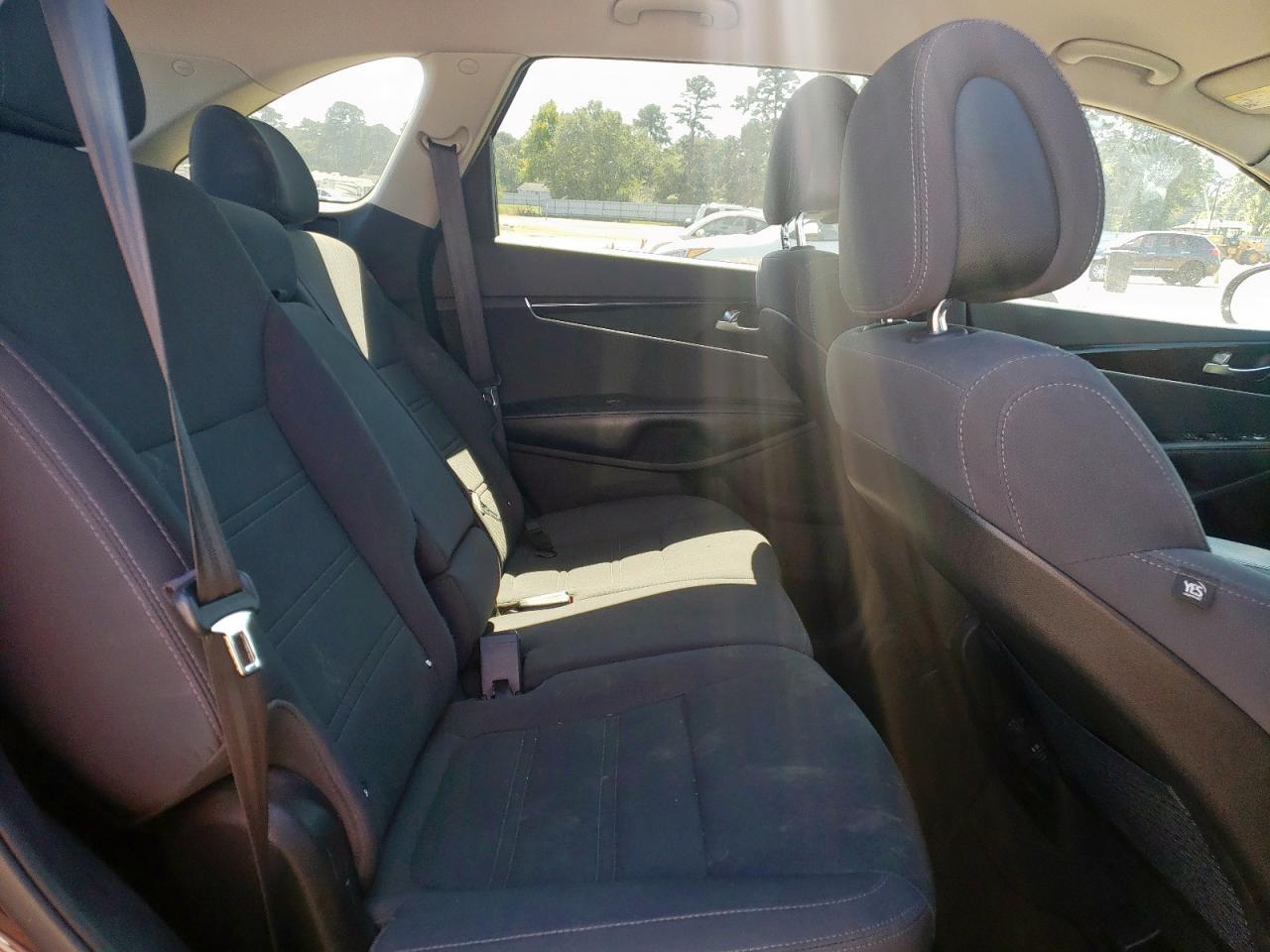 2016 KIA SORENTO