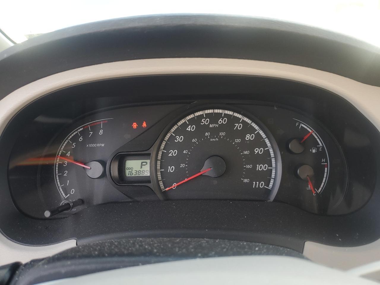 2011 TOYOTA SIENNA