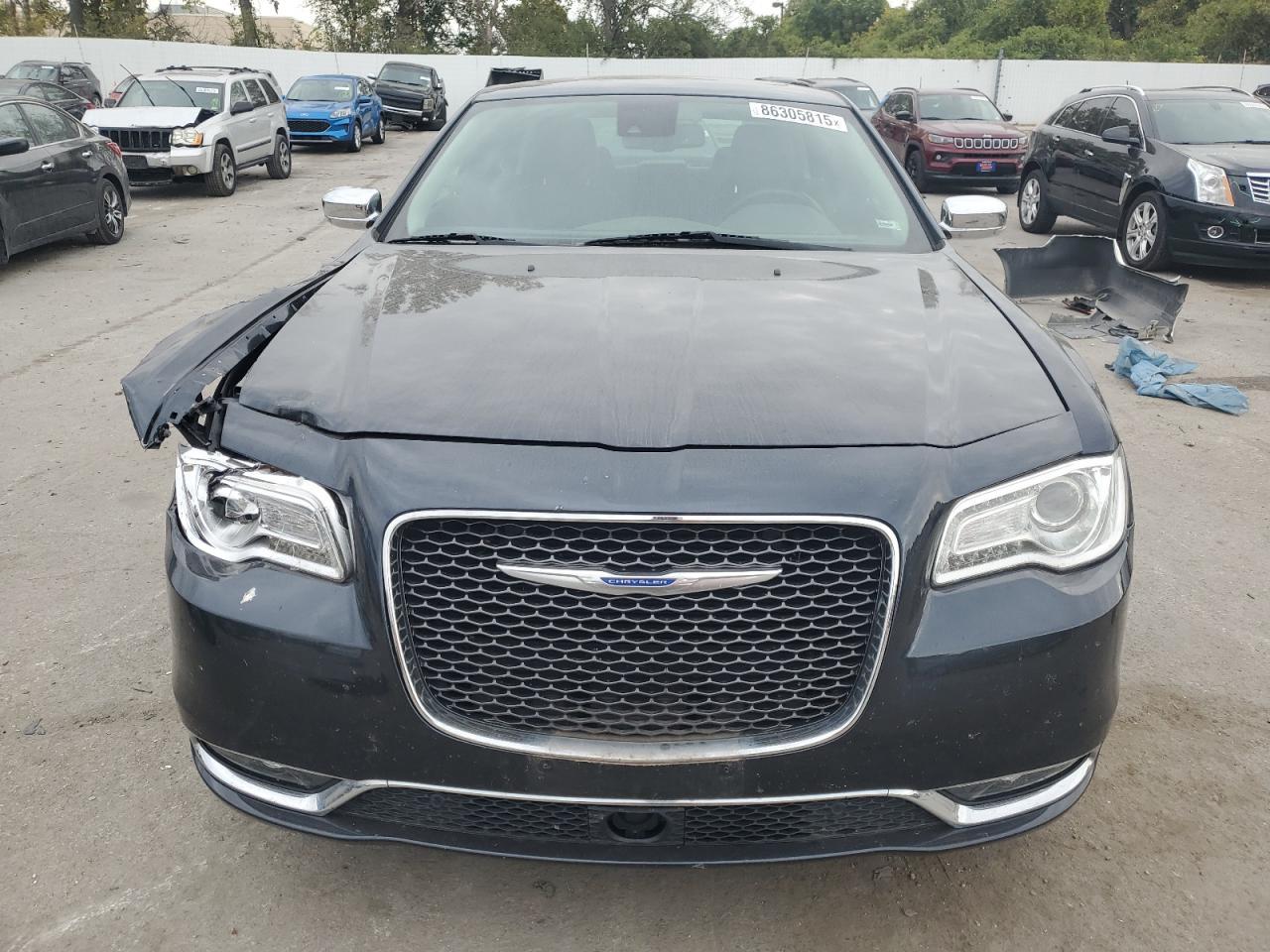 2018 CHRYSLER 300