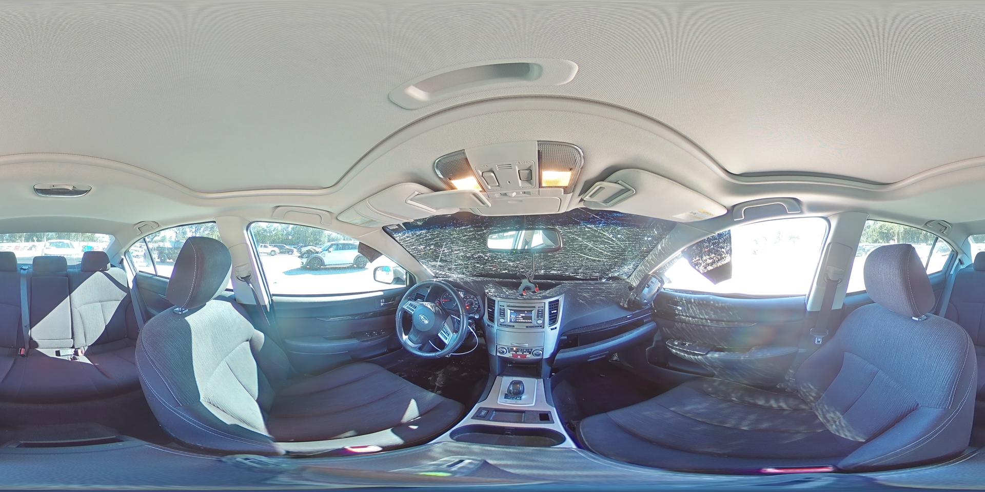 2014 SUBARU Legacy