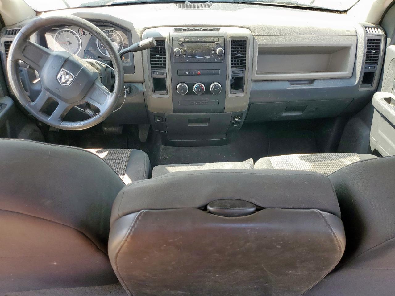 2011 DODGE RAM 1500