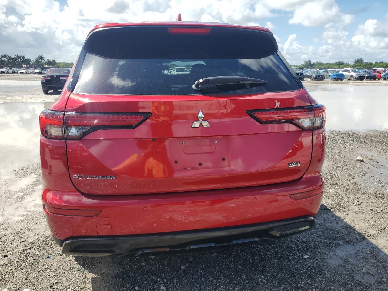 2022 MITSUBISHI outlander