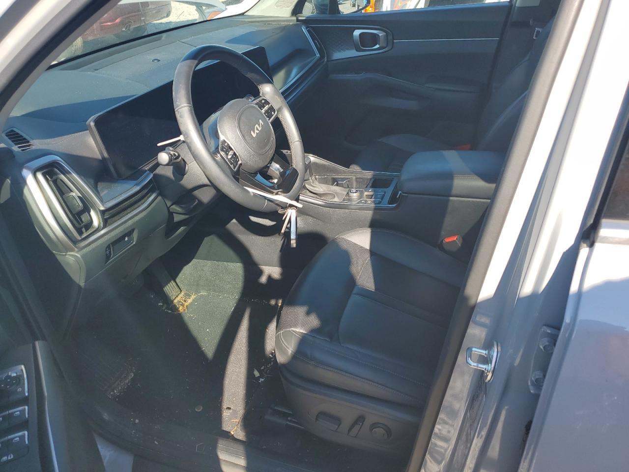 2025 KIA SORENTO
