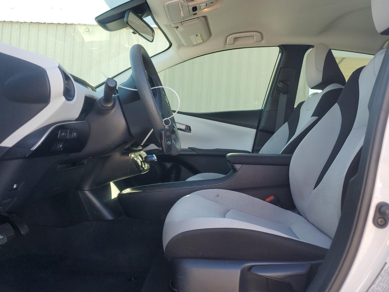2022 TOYOTA PRIUS