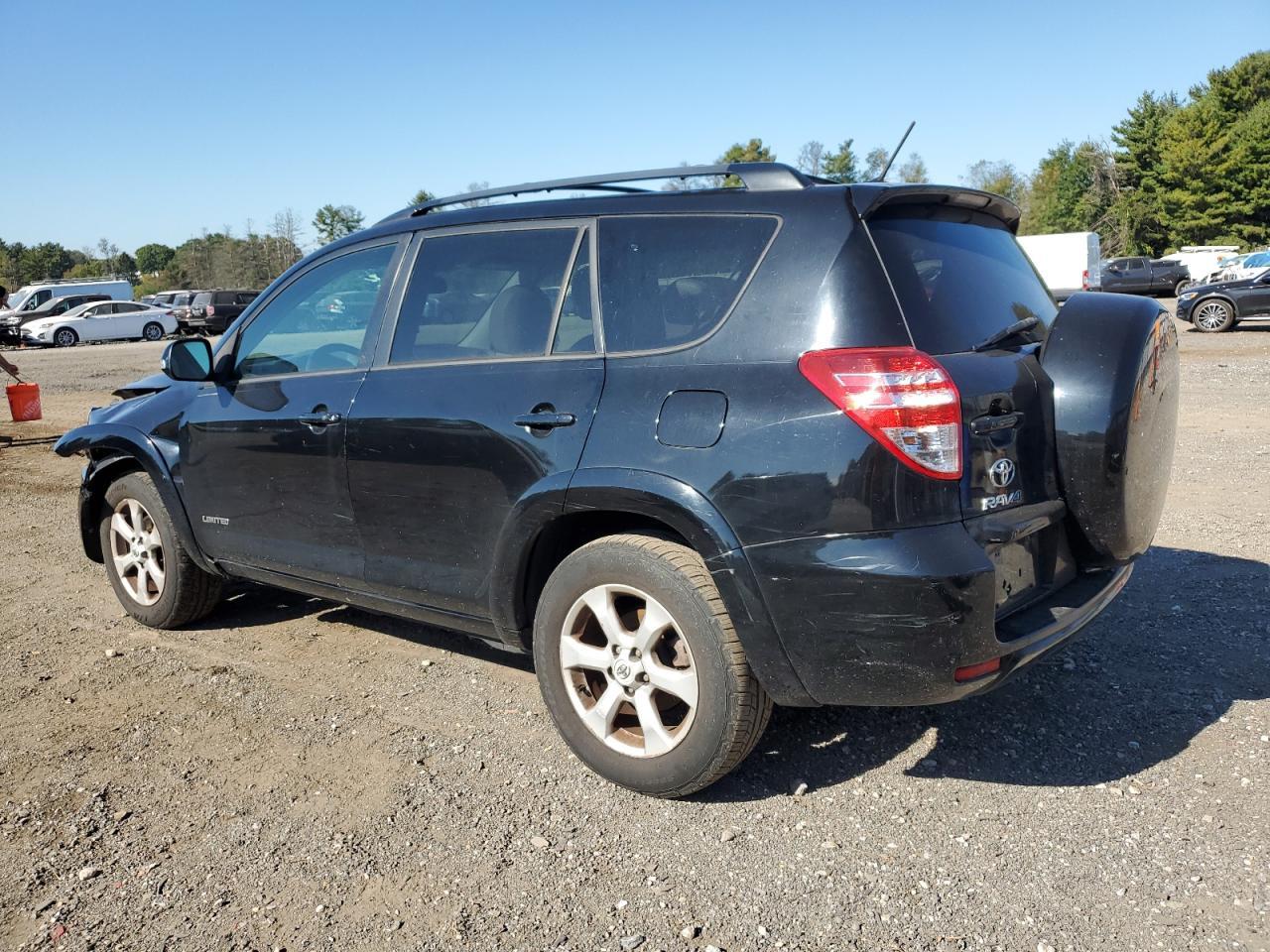 2011 TOYOTA RAV4