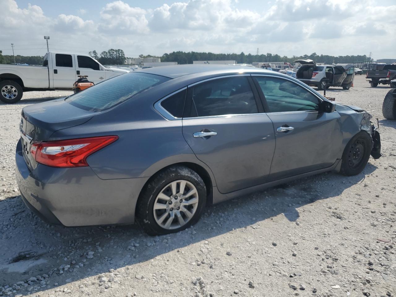 2016 NISSAN ALTIMA