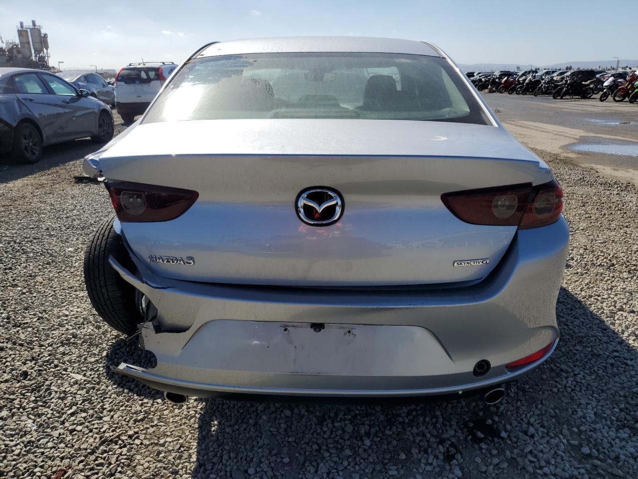 2020 MAZDA 3