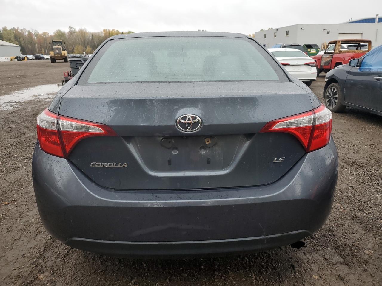 2015 TOYOTA COROLLA