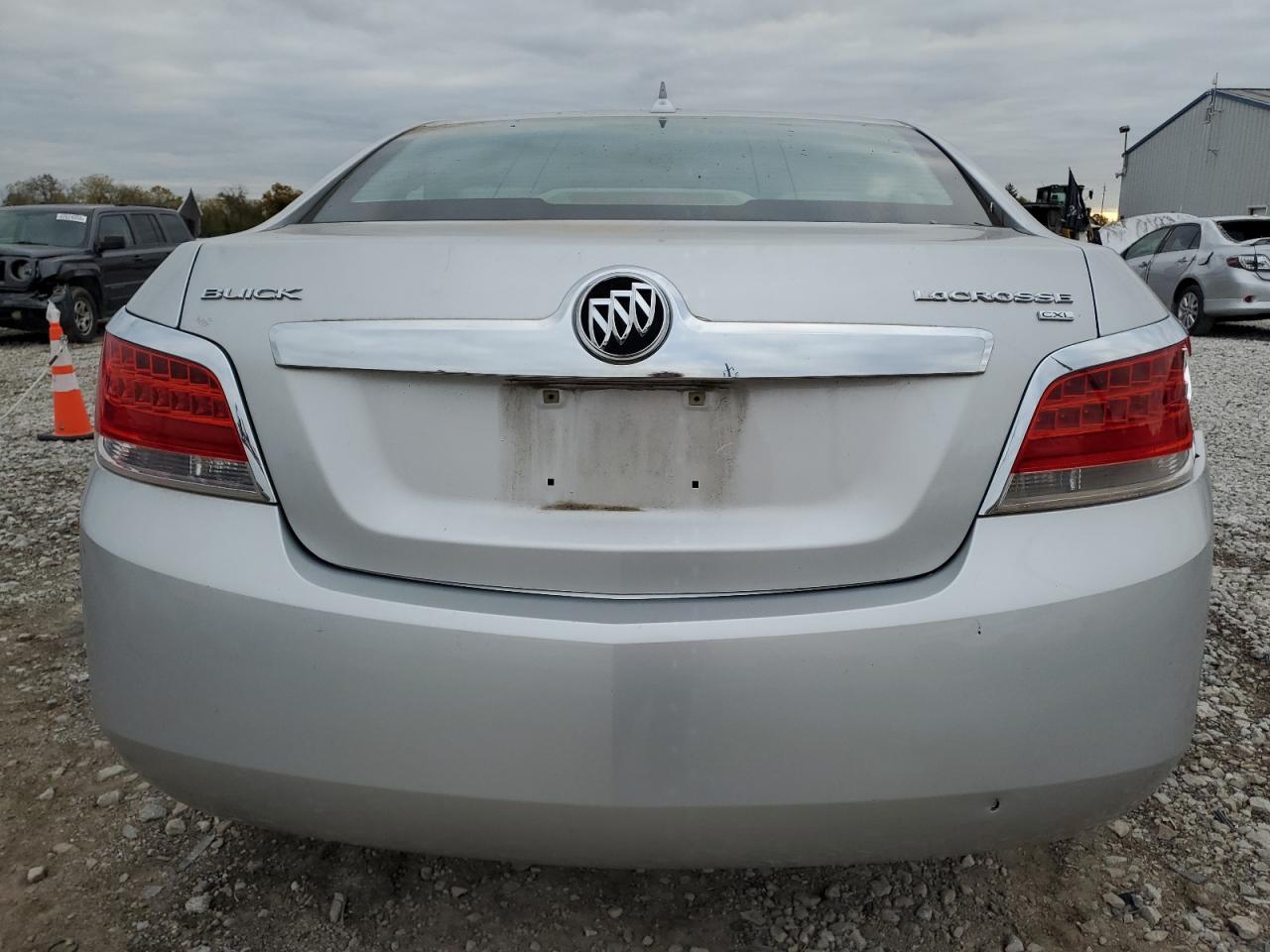 2010 BUICK LACROSSE
