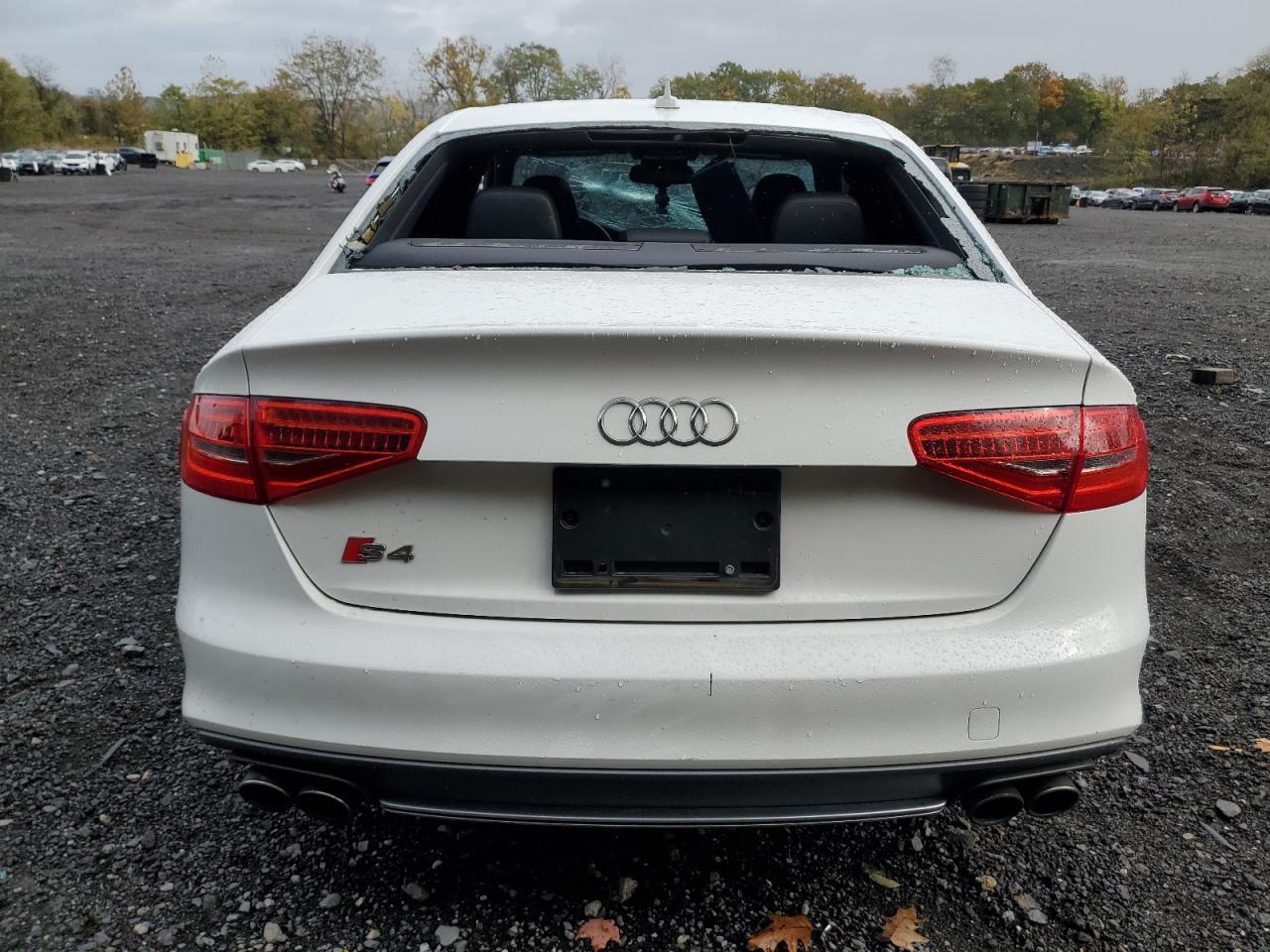 2013 AUDI S4