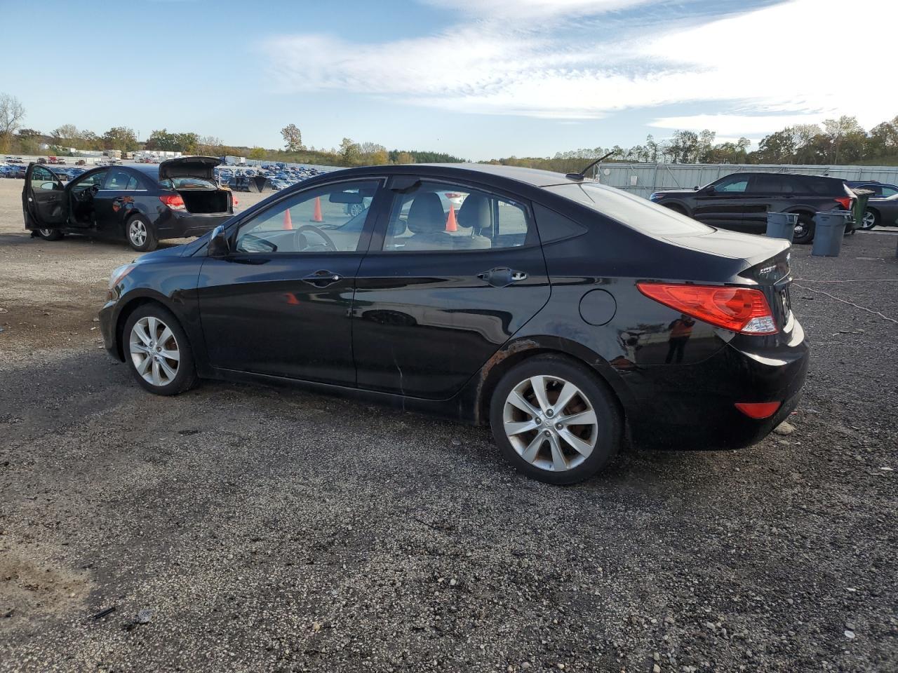 2012 HYUNDAI ACCENT