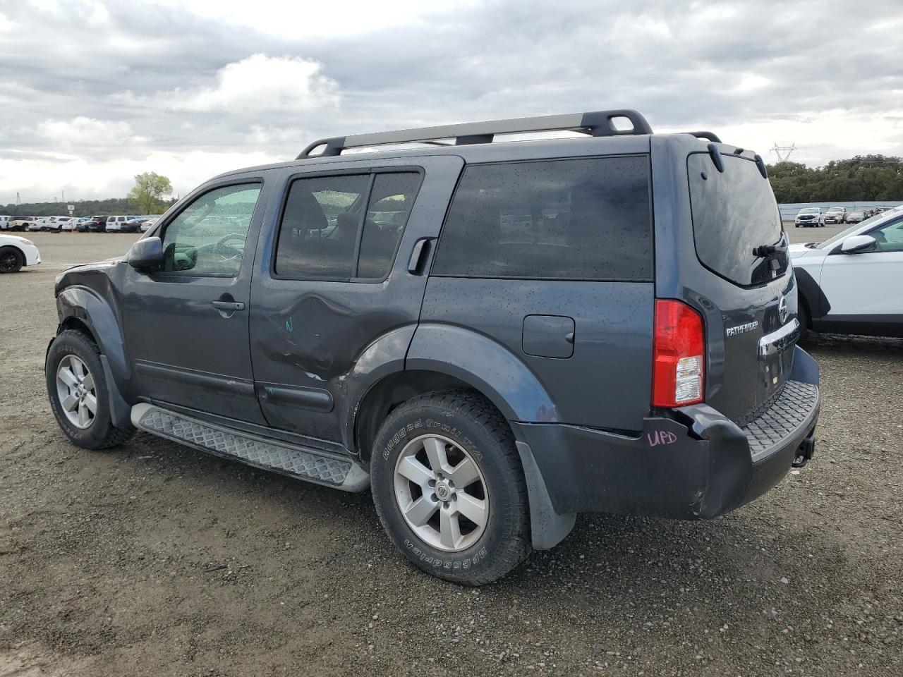 2012 NISSAN PATHFINDER
