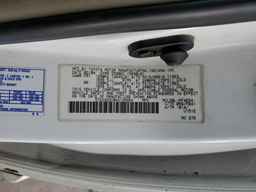2004 TOYOTA SIENNA
