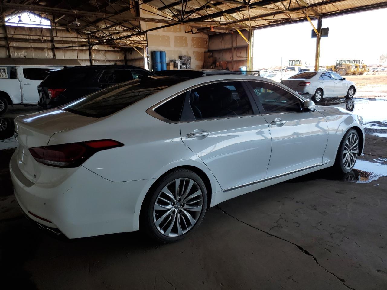 2015 HYUNDAI GENESIS