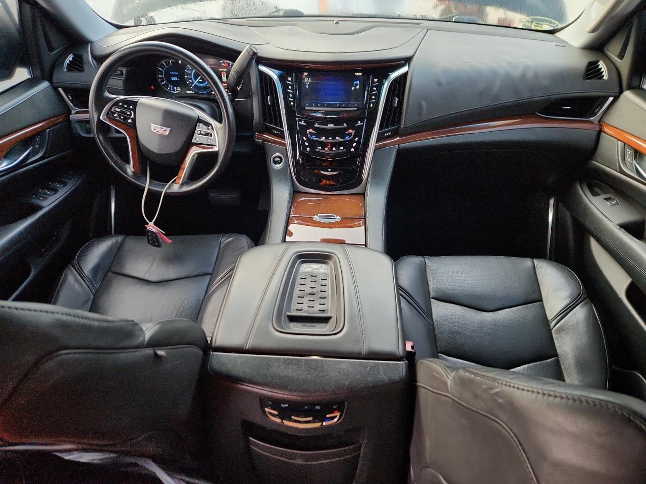 2016 CADILLAC Escalade ESV